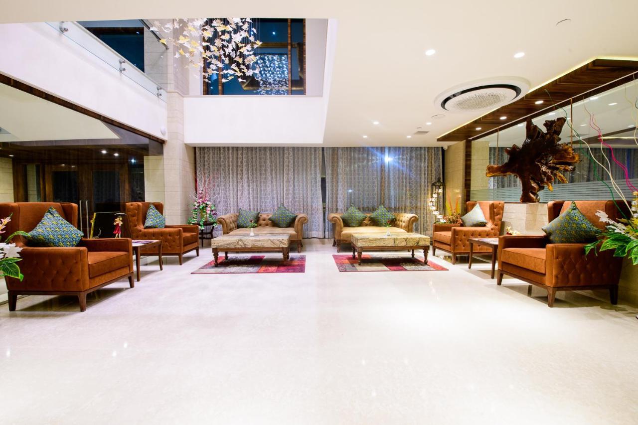 Best Western La Vista Pathānkot Zewnętrze zdjęcie